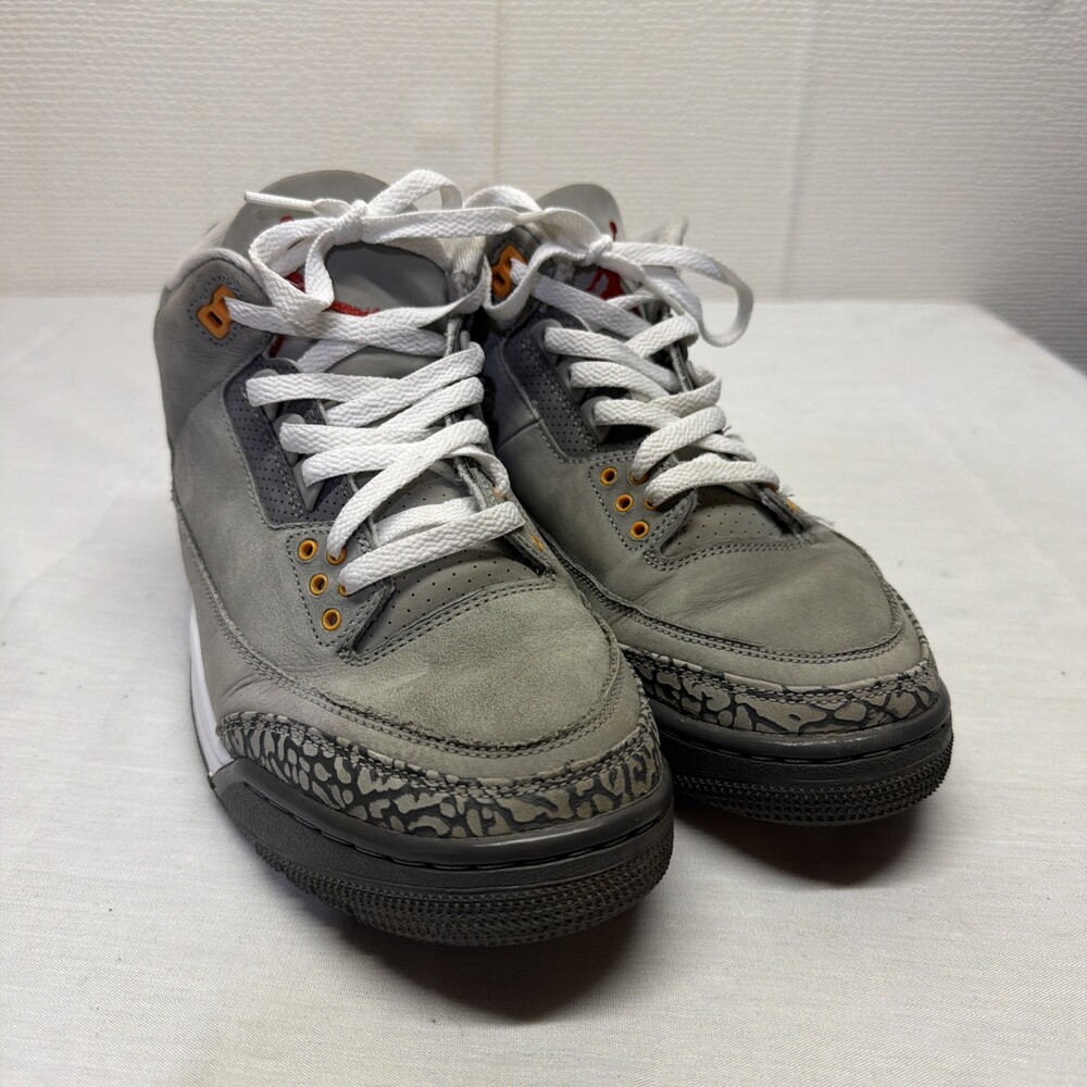 Size 9 Jordan Air Jordan 3 Retro Cool Grey Leather Mid Top Lace-Up Mens Sneakers